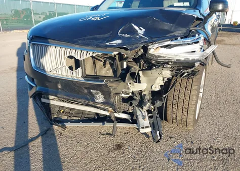 2018 Volvo Xc90 T6 Inscription z USA, uszkodzony, nr VIN YV4A22PL2J1204477